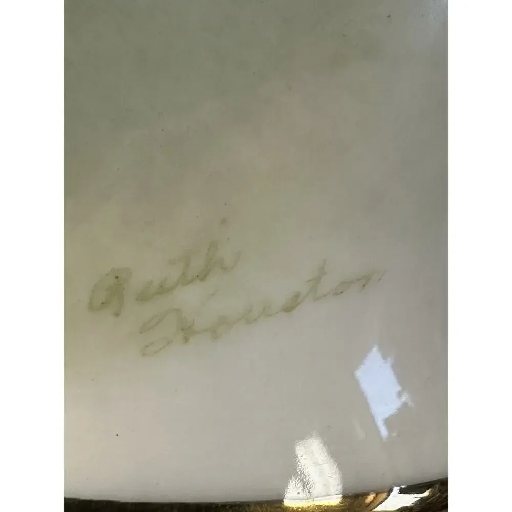 Ruth Houston Hand Painted Yellow‎ Rose Porcelain Vase Gold Gilt Rim Vintage